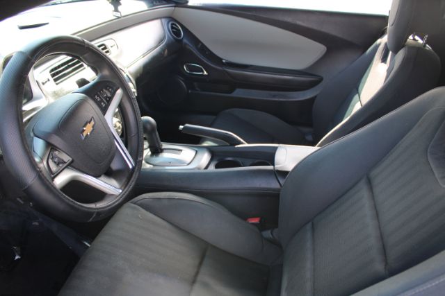 2015 Chevrolet Camaro 2LS Coupe