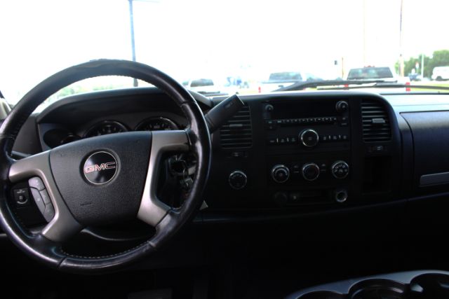 2009 GMC Sierra 1500 SLE1 Crew Cab 4WD