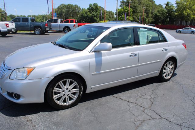 2010 Toyota Avalon Limited