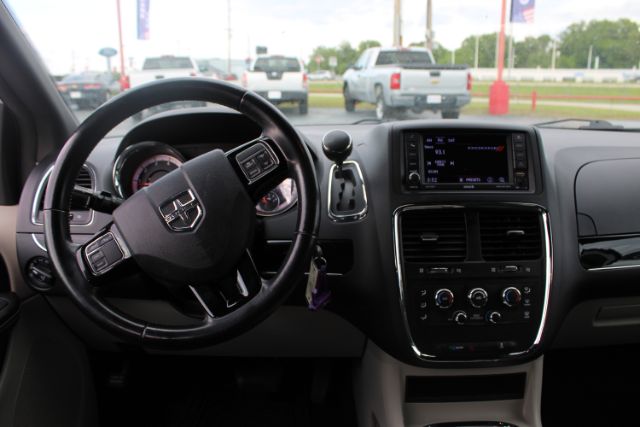 2019 Dodge Grand Caravan .