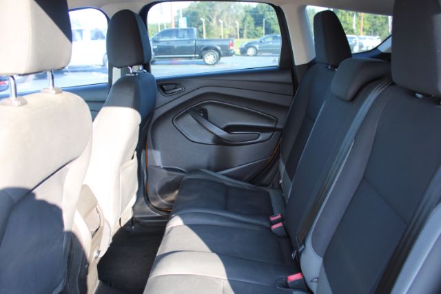 2016 Ford Escape S FWD