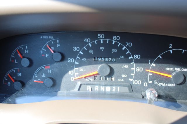 1999 Ford F-250 SD Lariat Crew Cab SWB