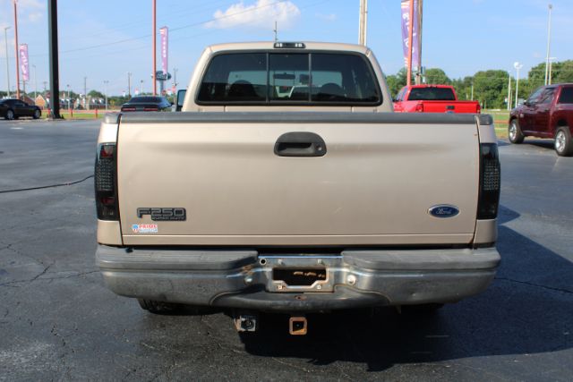 1999 Ford F-250 SD Lariat Crew Cab SWB