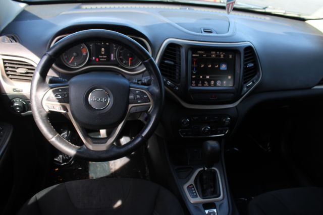 2016 Jeep Cherokee Latitude FWD