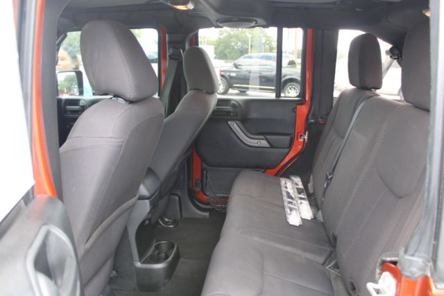 2014 Jeep Wrangler Unlimited Sport 4WD
