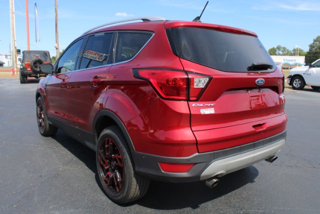 2019 Ford Escape Titanium FWD