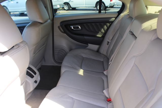 2011 Ford Taurus SEL FWD