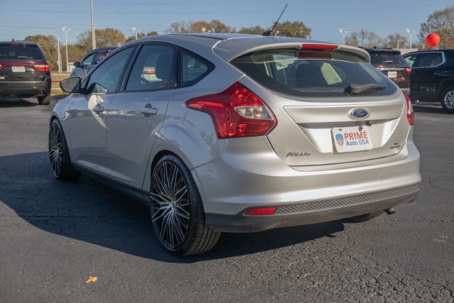 2014 Ford Focus se SE Hatch