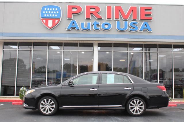 2011 Toyota Avalon 4D