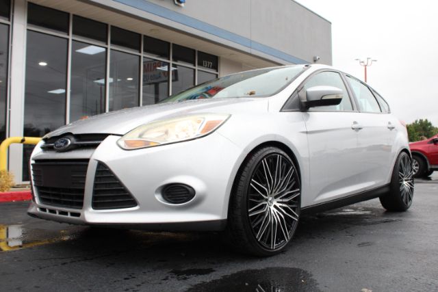 2014 Ford Focus se SE Hatch