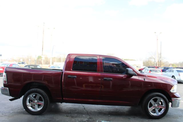 2018 RAM 1500 Tradesman Crew Cab 4