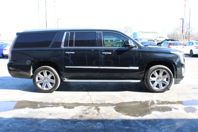 2020 Cadillac Escalade ESV 2WD Luxury
