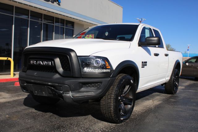 2022 Ram 1500 Classic Warlock Quad Cab 4x4 6'4 Box