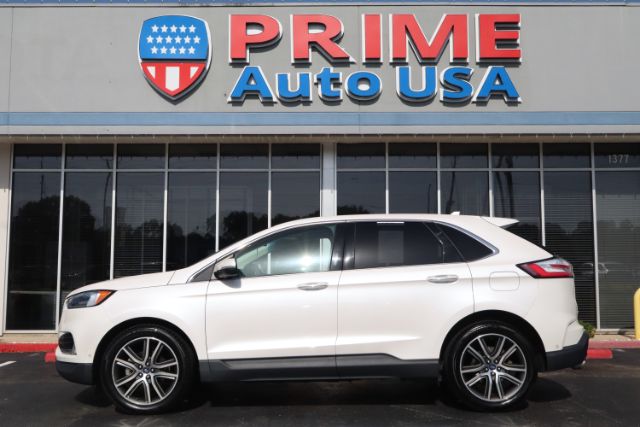 2019 Ford Edge Titanium's photo